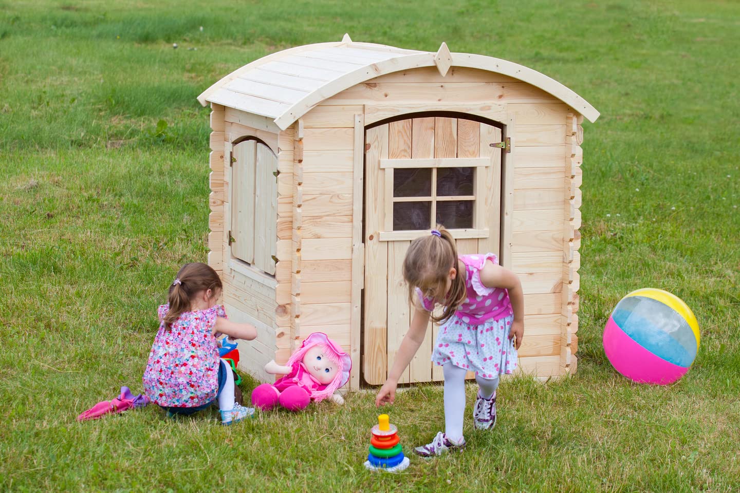 Casetta da Gioco in Legno per Bambini da Esterno con Porta e Finestra – Personalizzabile – 130x106x145 cm