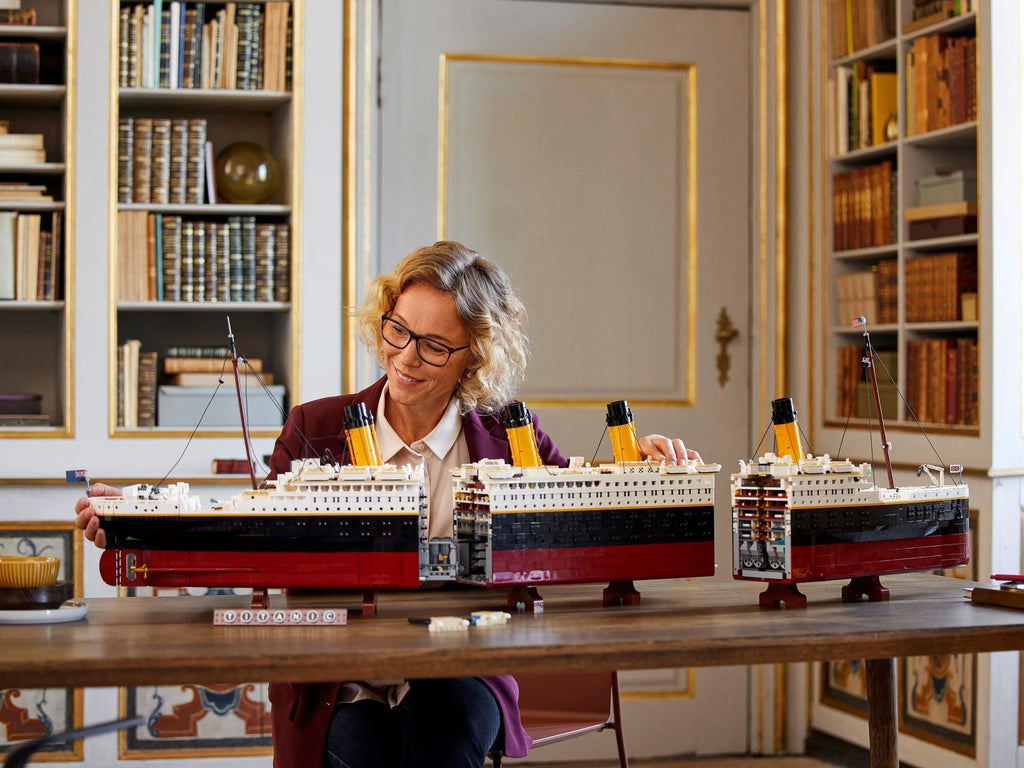 LEGO Creator Expert Il Titanic 10294 - Modello da Collezione Dettagliato
