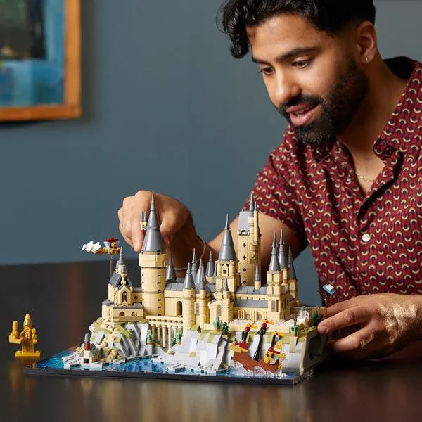 LEGO Harry Potter Castello di Hogwarts™ e Terreno Set 76419