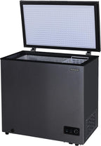 Congelatore a pozzetto Frigidaire EFRF70136COM 2025, capacità 7 piedi cubi, design robusto, termostato regolabile, cestello in filo rivestito in vinile rimovibile, scarico di sbrinamento facile.