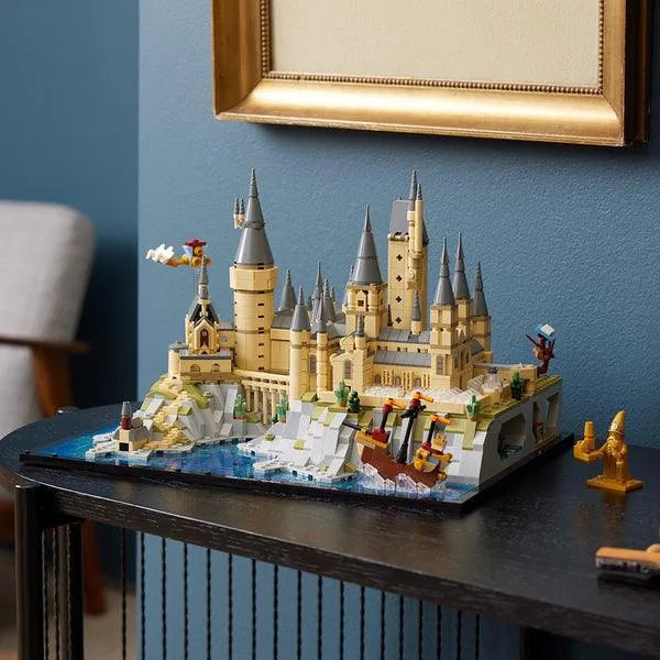 LEGO Harry Potter Castello di Hogwarts™ e Terreno Set 76419