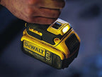 DeWalt DCF899P2 QW Trapano avvitatore a impulsi attacco 1/2" a batteria, 18V, 5.0 Ah, motore Brushless : Fai da te