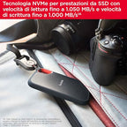 SanDisk 2TB Extreme SSD portatile, Unità a stato solido NVMe esterna, fino a 1050 MB/s, USB C, USB 3.2 Gen 2x2, Indice di protezione IP65 per la resistenza ad acqua e polvere, Nero : Informatica