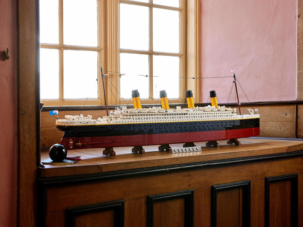 LEGO Creator Expert Il Titanic 10294 - Modello da Collezione Dettagliato